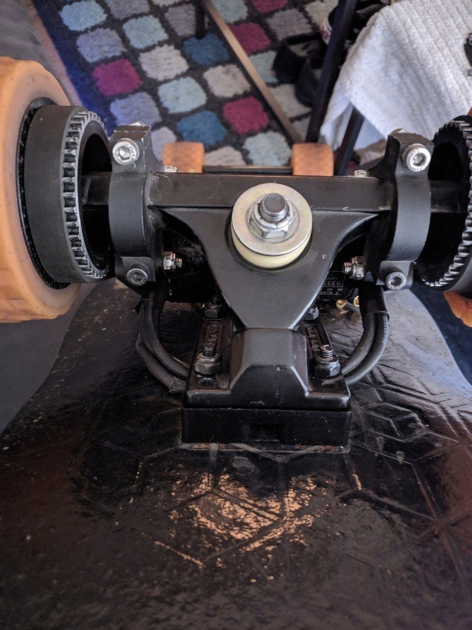 RipTide E-SKATE Tunnel Risers - The Boardroom